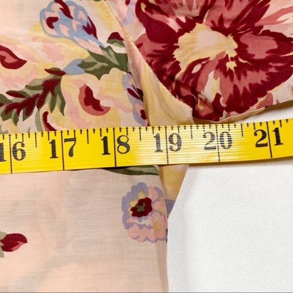 Soft Surroundings Silk Blend Floral Popover Blouse size small - Picture 4 of 7